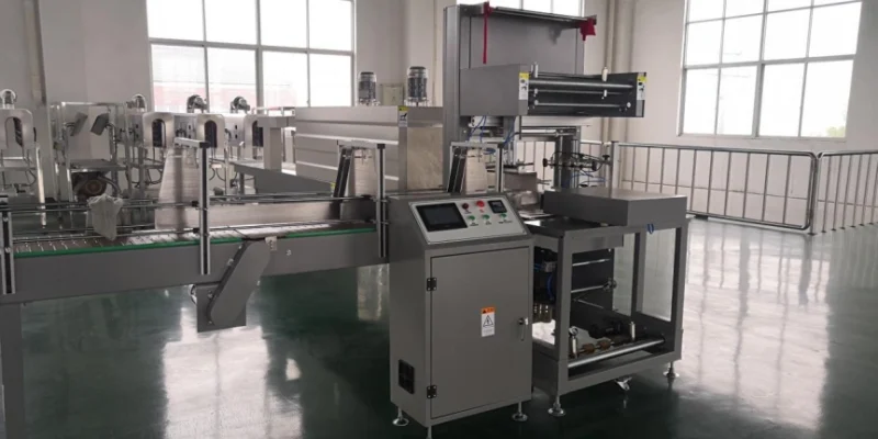 PE film shrink packing machine