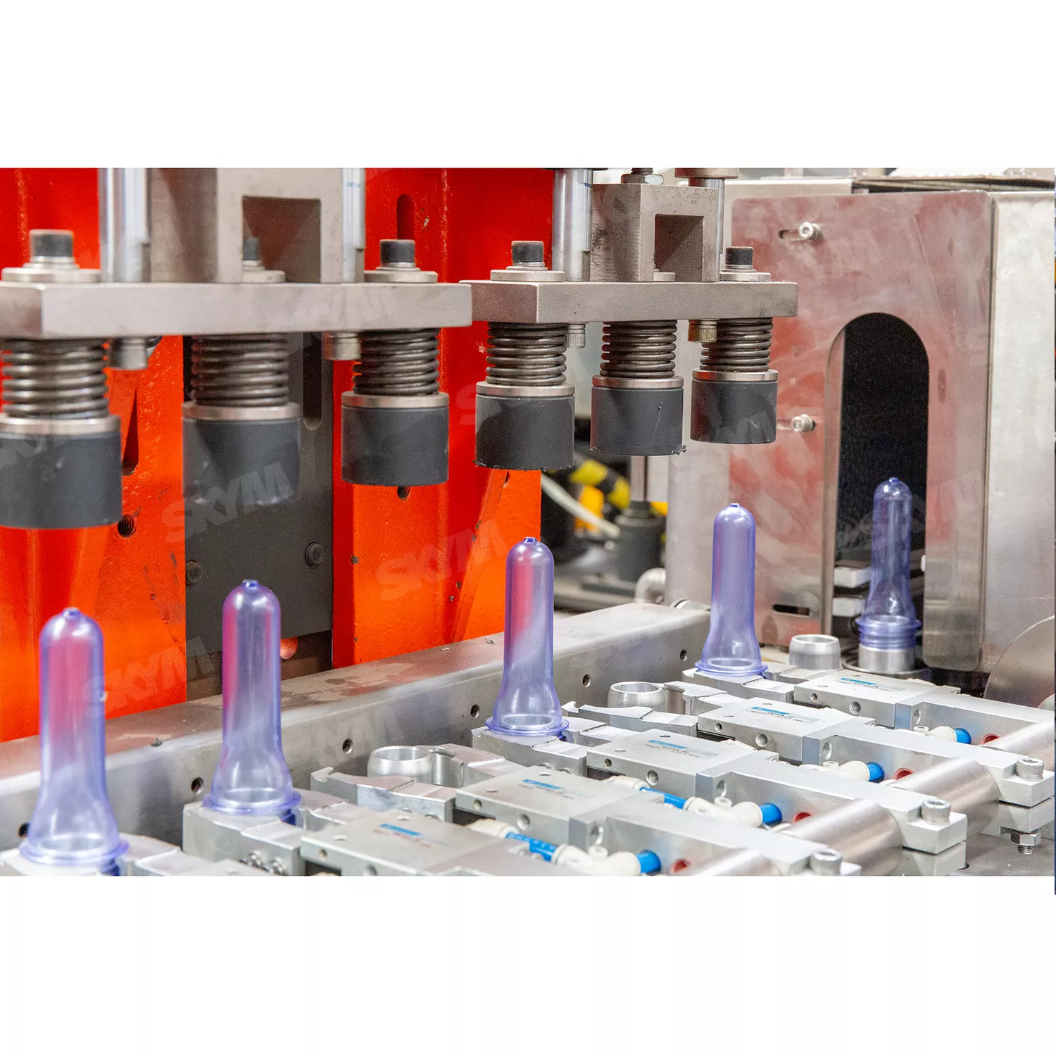Full Servo 6 Cavity PET Bottles Blow Molding Machine factory